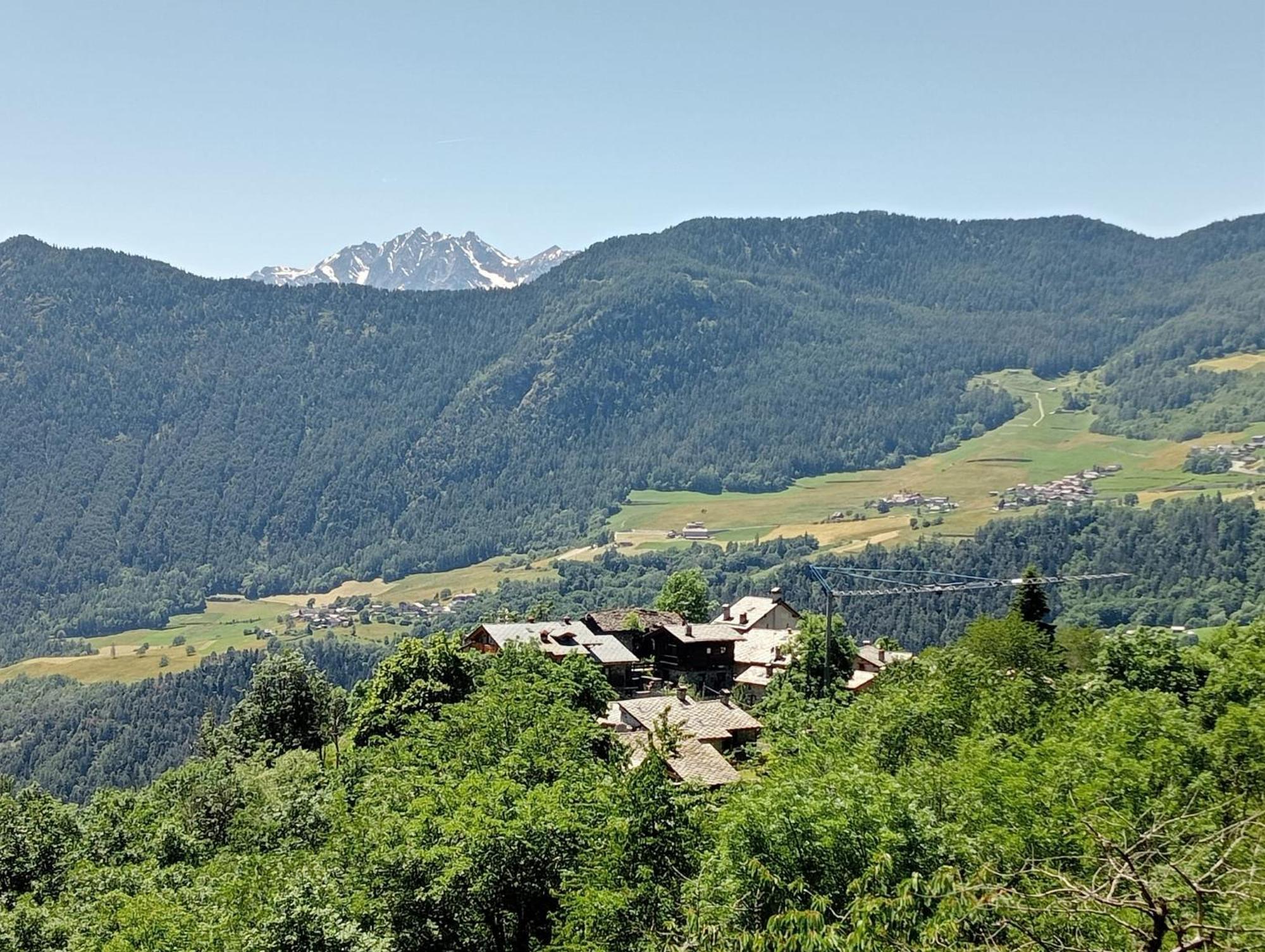 Home Sweet Home Antey-Saint-André Εξωτερικό φωτογραφία